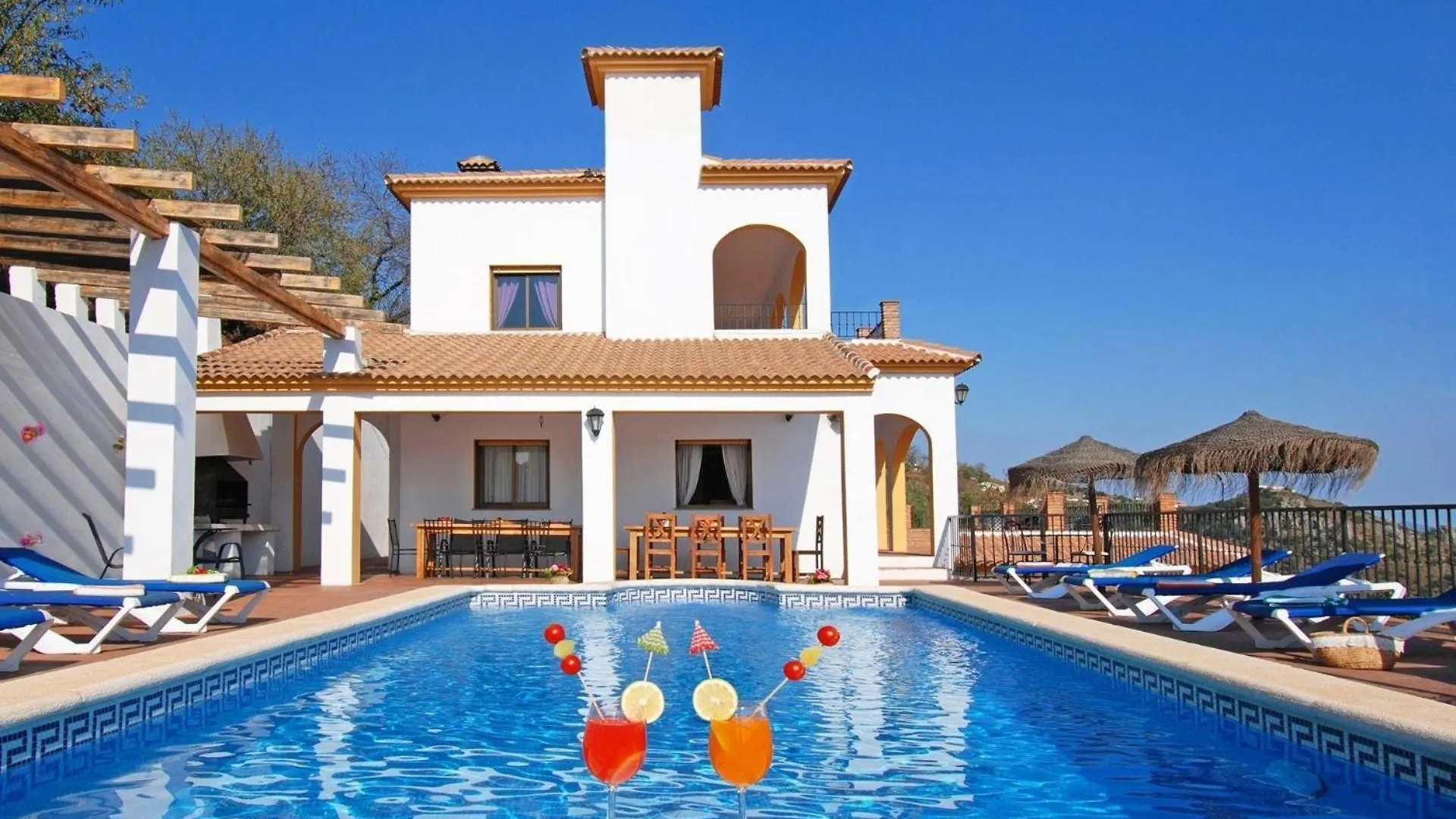 Villa Jose 2, Beheizter Pool, Meerblick Comares