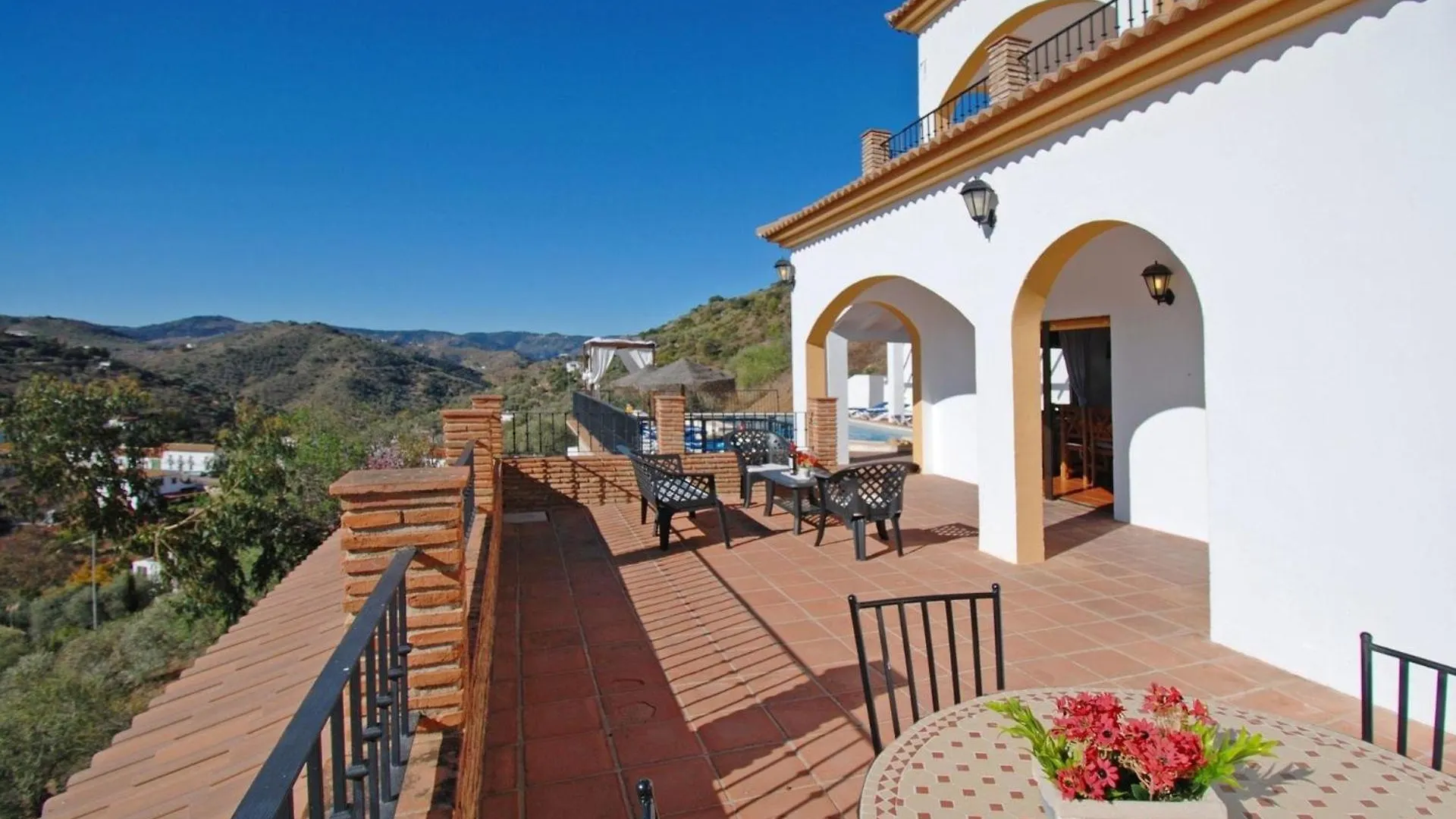 Holiday home Villa Jose 2, Beheizter Pool, Meerblick Comares Spain